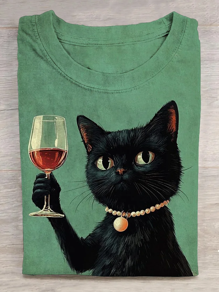 Women's Elegant Black Cat Drinking Red Wine Print Casual T-Shirt