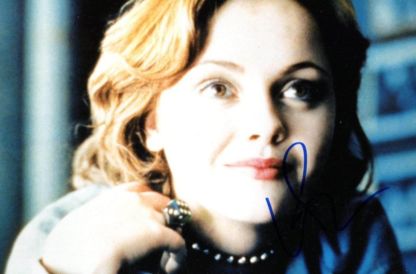 Christina Ricci AMERICAN ACTRESS autograph, signed Photo Poster painting