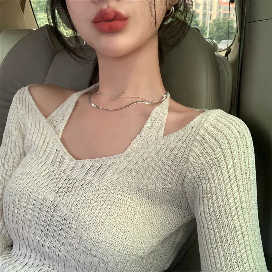 Uveng Uveng 2023 New Long-Sleeved Slim V-Necked Two Knitted Shirt Top Women Feel The Bottom Sweater