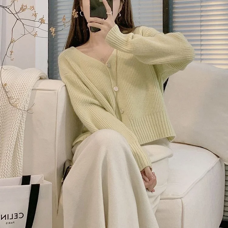 Ueong New Soft Breeze Loose Simple College Sweater Short Style Solid Color Soft Waxy V-Neck Knitted Cardigan Girl