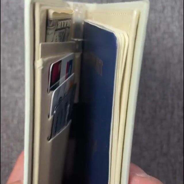 Les Mis&eacute;rables by Victor Hugo Book Wallet