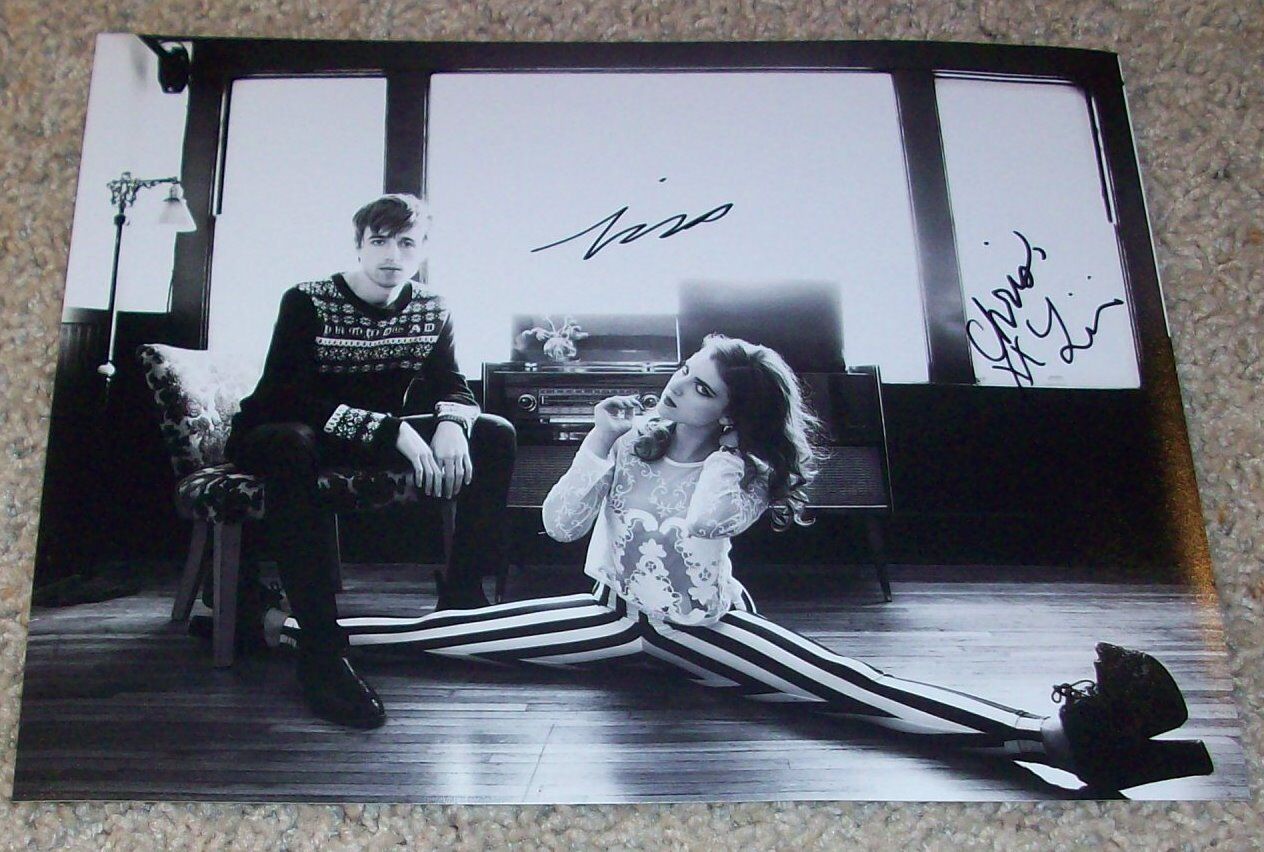 HOLYCHILD BAND SIGNED AUTOGRAPH 8x10 Photo Poster painting G w/PROOF LIZ NISTICO & LOUIE DILLER