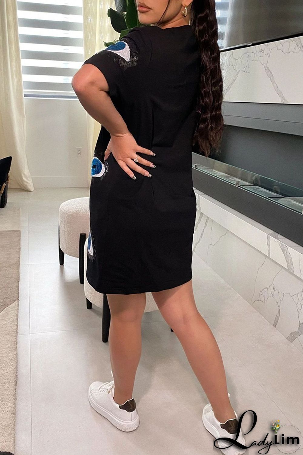 Rose Red Fashion Casual Patchwork Sequins O Neck T-shirt Dress