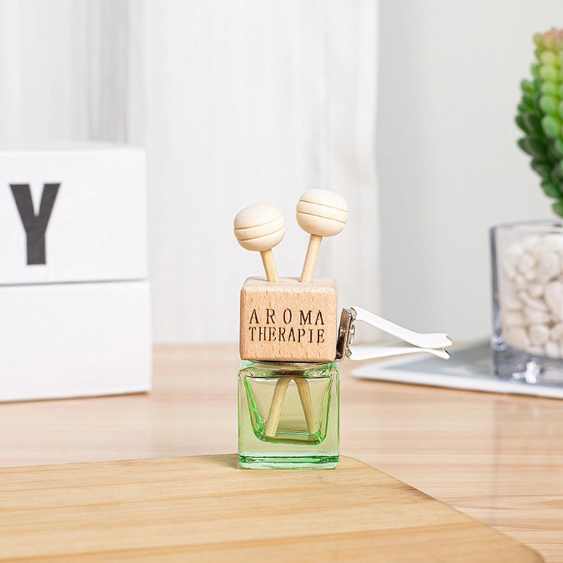 Car Air Conditioning Air Outlet Clip Square Glass Color Perfume Bottle Car Air Conditioning Aromatherapy Glass Color Bottle