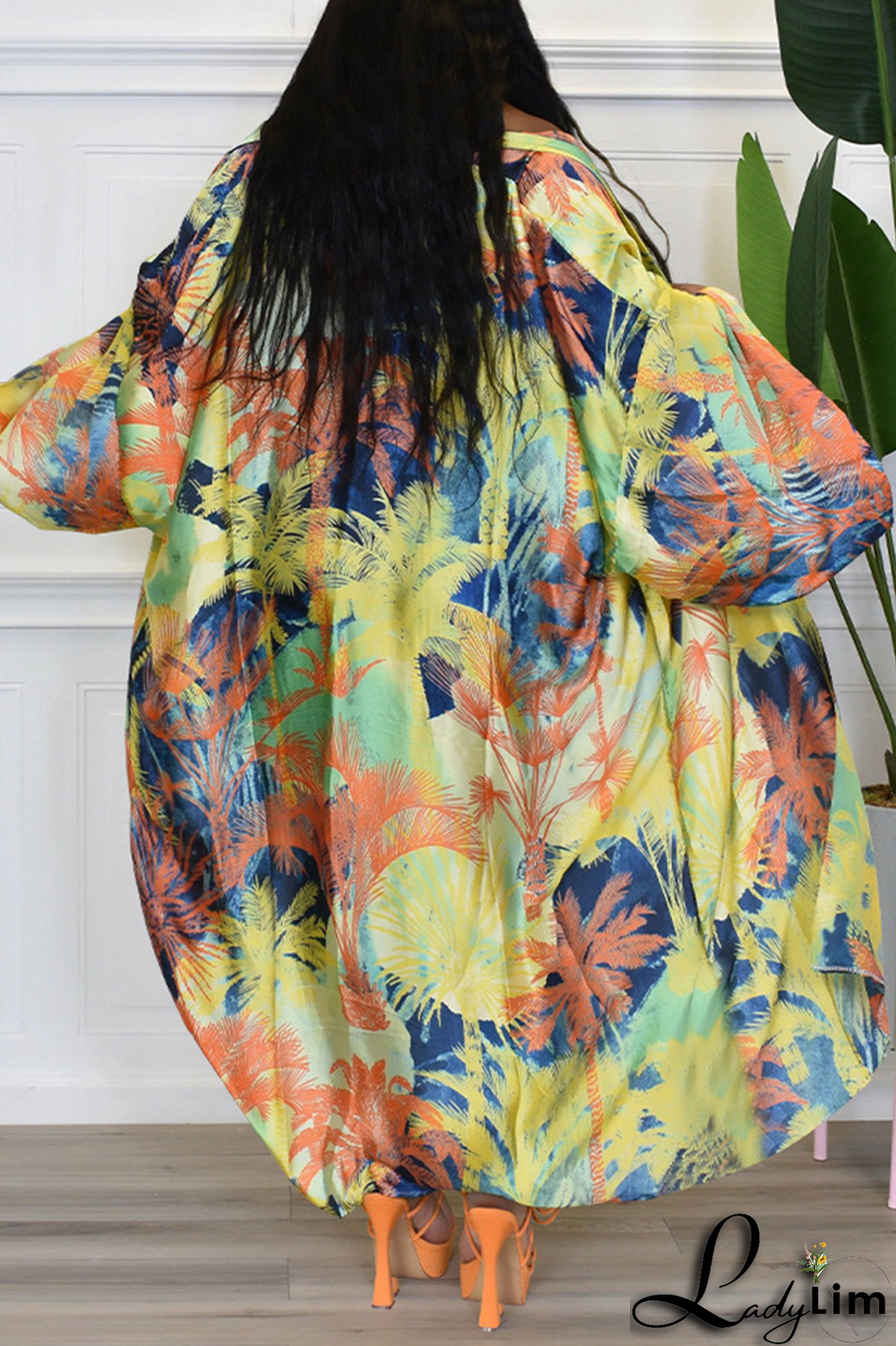 Black Fashion Print Patchwork Cardigan Collar Outerwear(Without belt)