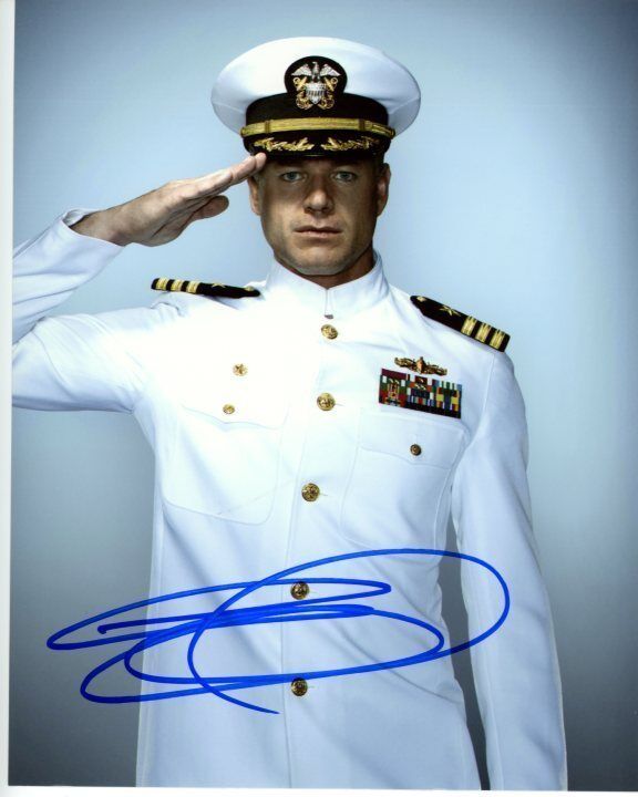 ERIC DANE signed autographed 8x10 THE LAST SHIP TOM CHANDLER Photo Poster painting