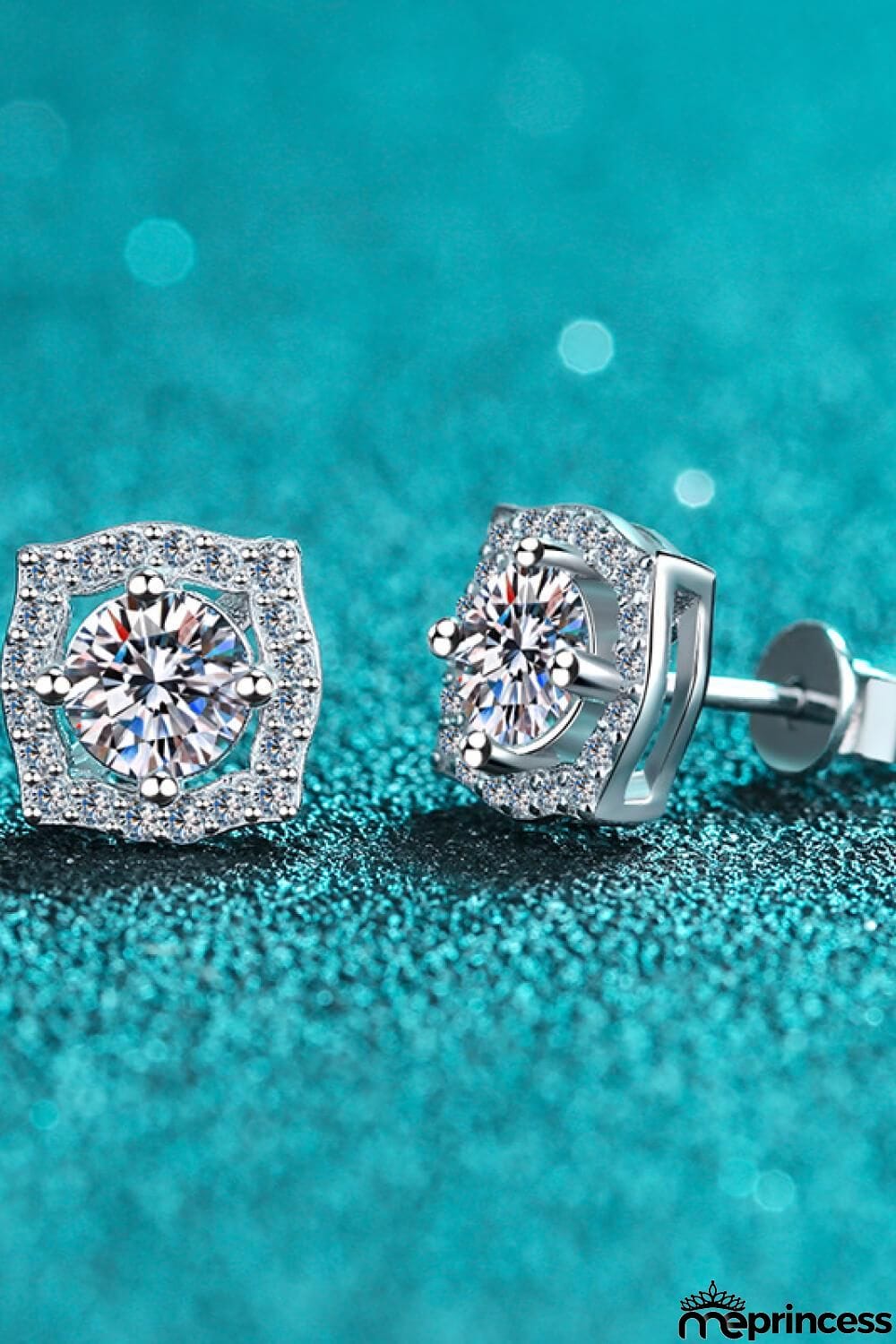 1 Carat Moissanite Geometric Stud Earrings