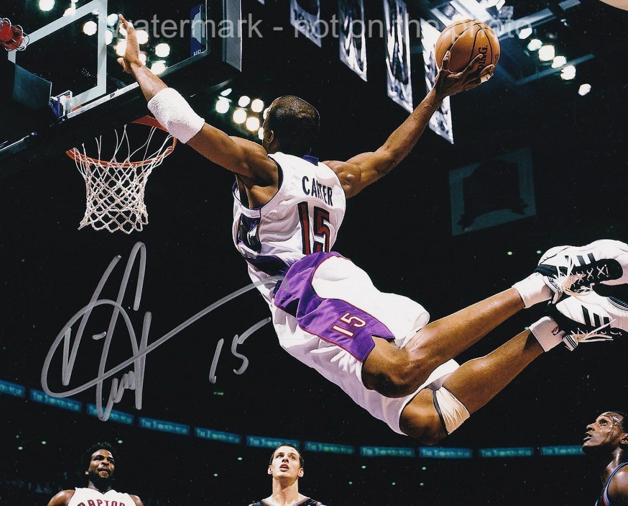 VINCE CARTER SIGNED AUTOGRAPH 8X10 Photo Poster painting TORONTO RAPTORS