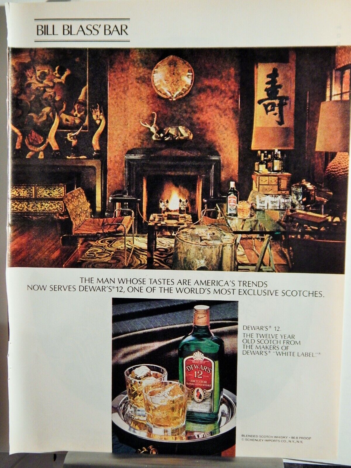 DEWARS 12 SCOTCH AT BILL BLASS BAR ORIGINAL VTG 1979 Photo Poster painting AD,