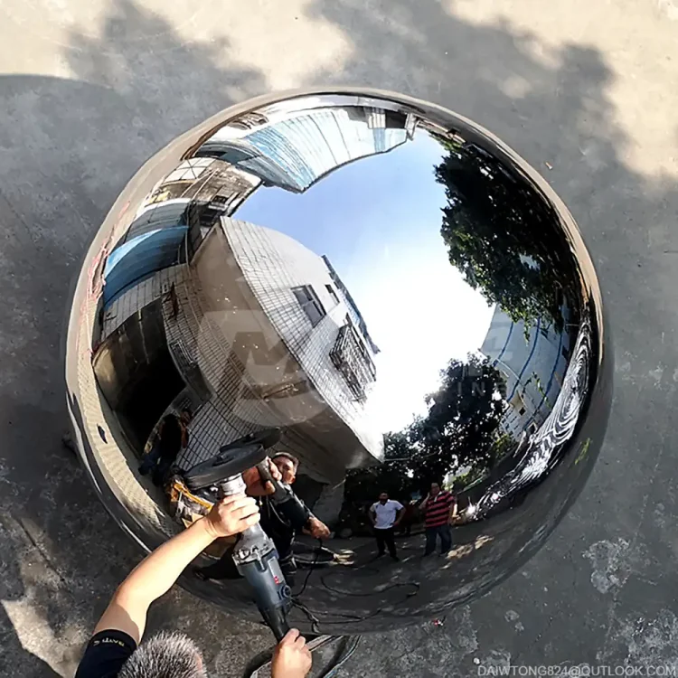 1.6M stainless steel huge hollow mirror sphere