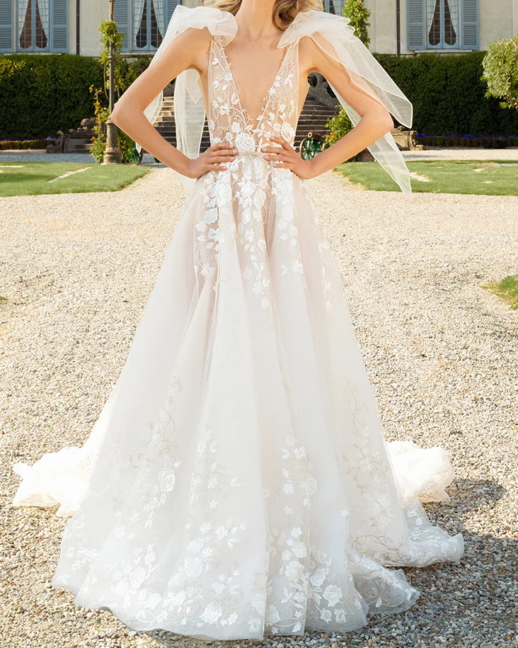 Wedding yarn evening dress