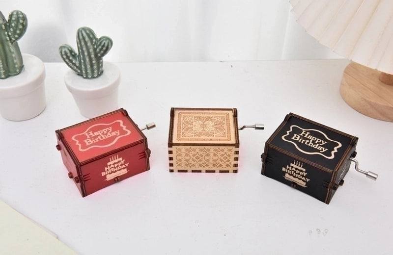 Happy Birthday Creative Painted Wooden Hand-cranked Simple Modern Music Box