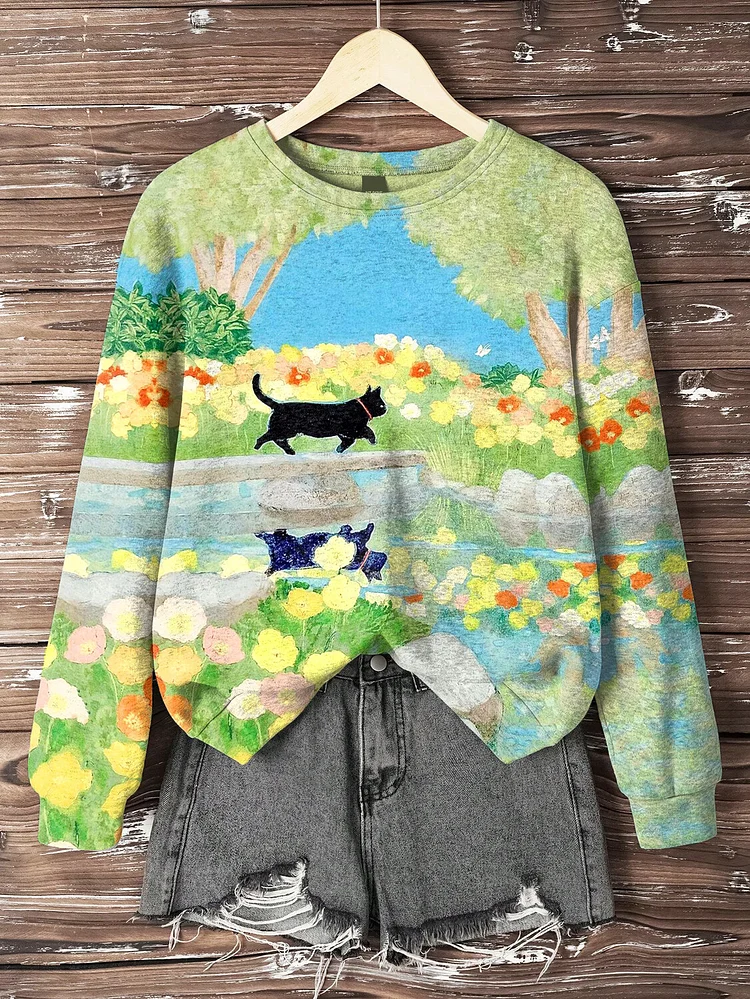 Women's Black Cat Walking On Garden Path Spring Art Print Casual Sweatshirt