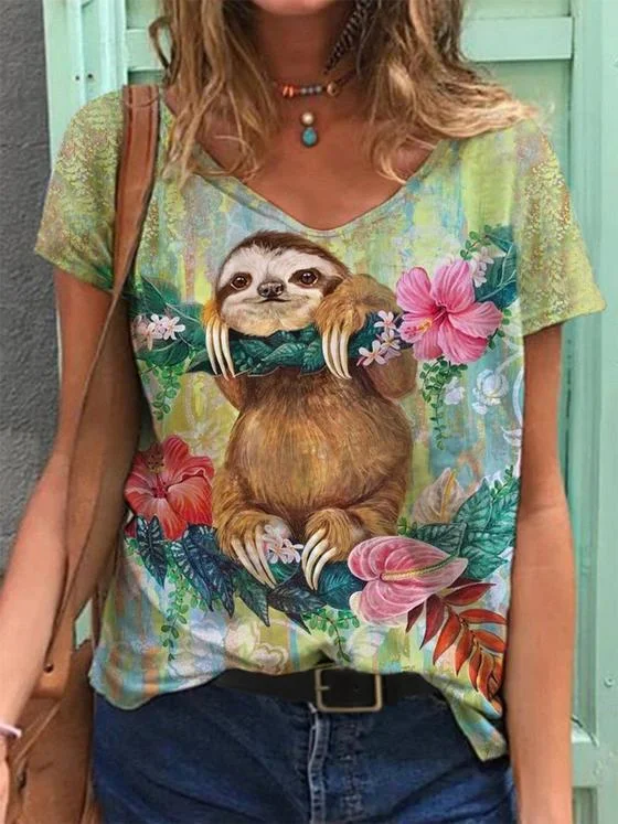 V-neck animal print oversized T-shirt