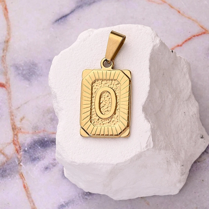 1 Pc/Package 27x17mm 10x5mm 304 Stainless Steel 18K Gold Plated Letter Simple Polished Pendant Jewelry Accessories