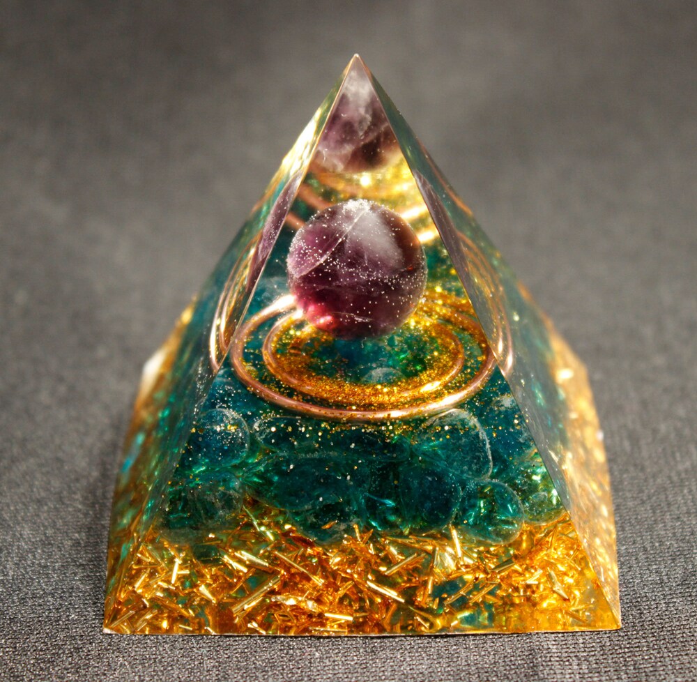 

Orgone Pyramid Chakra - Blue quartz-Gold, 501 Original