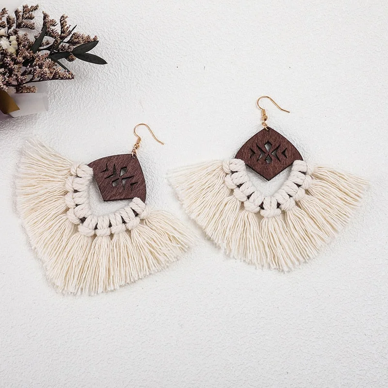 Dvacaman 2020 New Design Bohemian Leaf Shape Tassel Earrings For Women Fashion Weave Macrame Cotton Thread Earrings Drop Jewelry