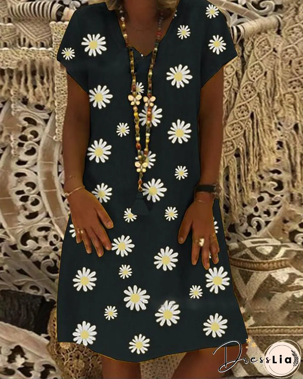 Casual Vintage V-neck Short-Sleeved Daisy Dress
