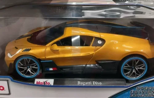Maisto Bugatti Divo Gold Black Duo Colour Diecast Model Car 1:18 Limited Edition Parts
