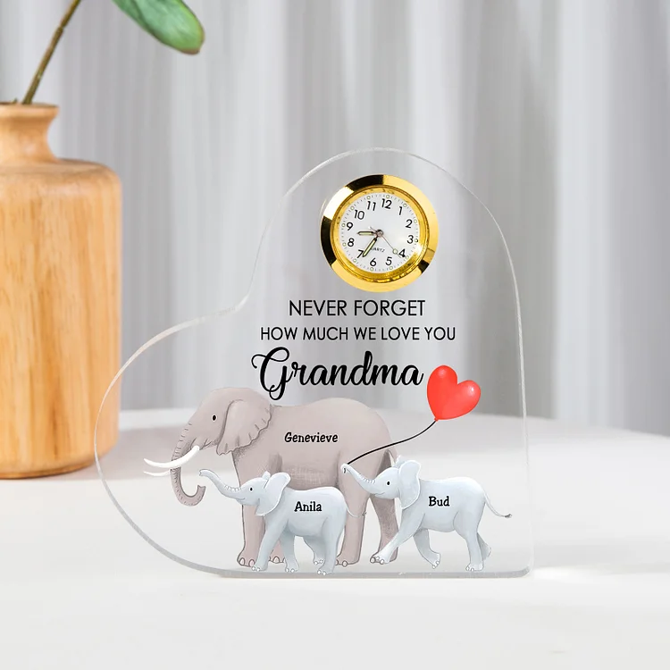A la familia-Placa acrílica en forma de corazón elefantes con un reloj 1 texto 3 nombres personalizados
