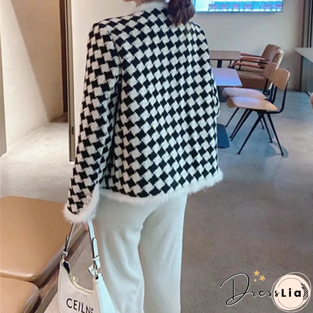 Female Leisure Black and White Plaid Coat Wool Coat