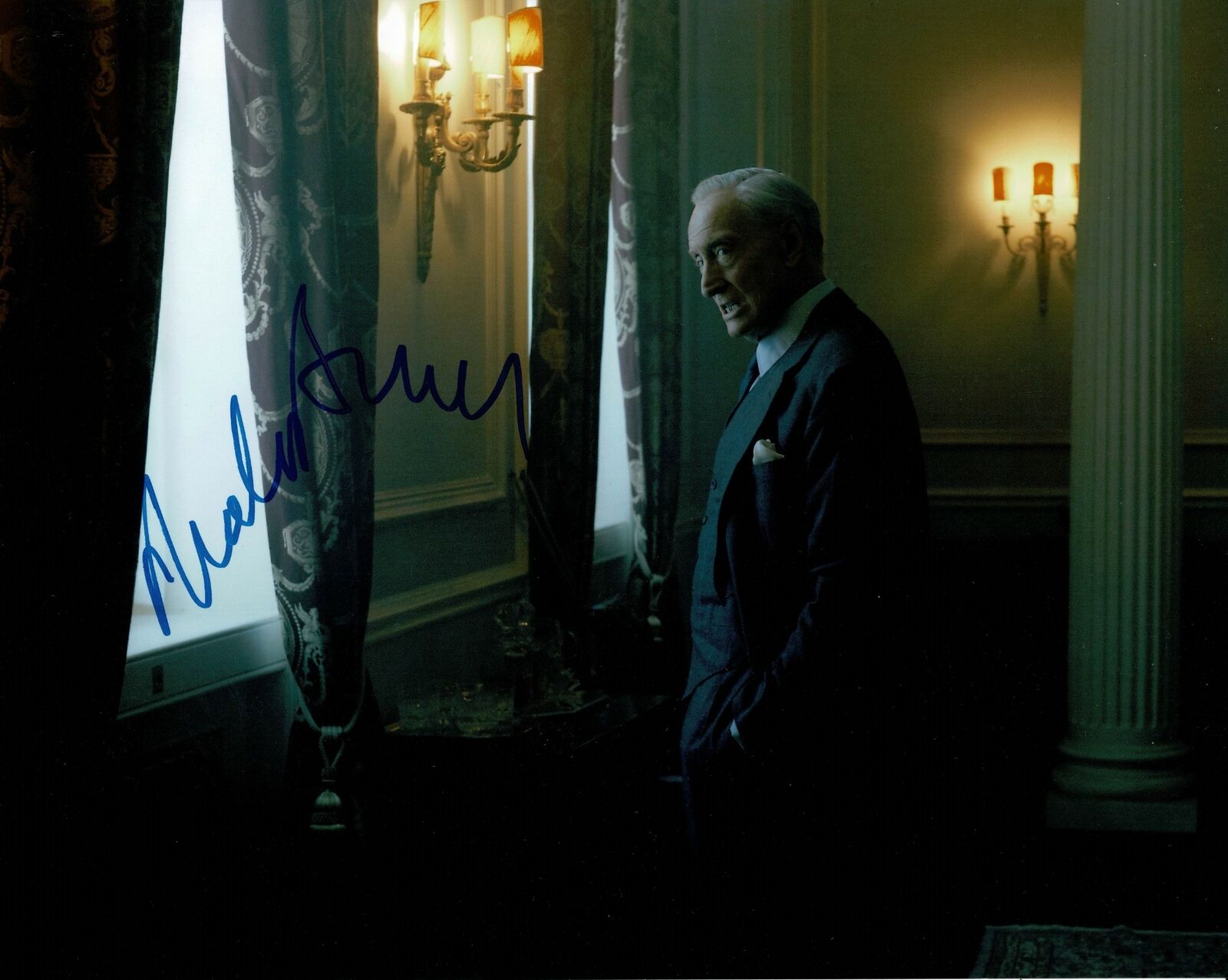 Charles Dance The Crown Signed 10X8 Photo Poster painting Genuine Signature AFTAL COA (5569)