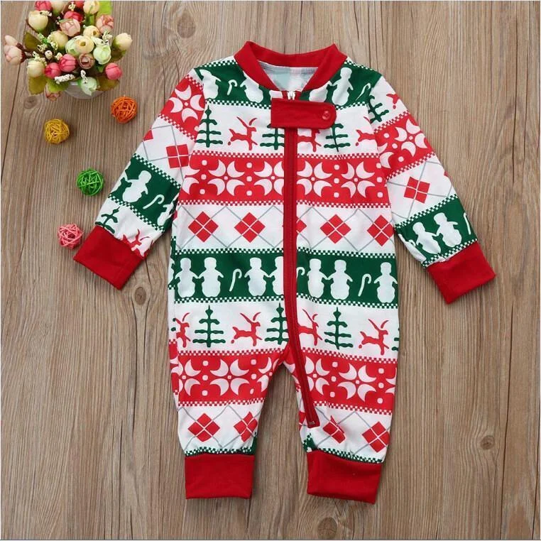 Christmas Tree and Snowflake Patterned Family Matching Pajamas Sets