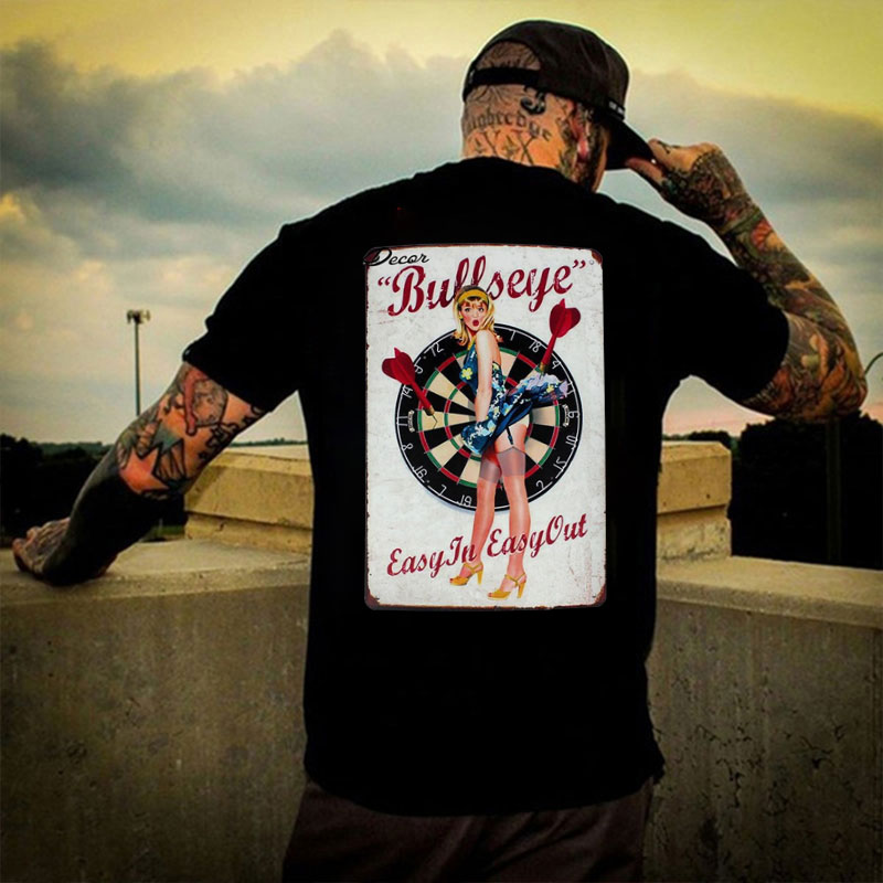 BULLSEYE EASY IN EASY OUT Sexy Lady Print Men's T-shirt