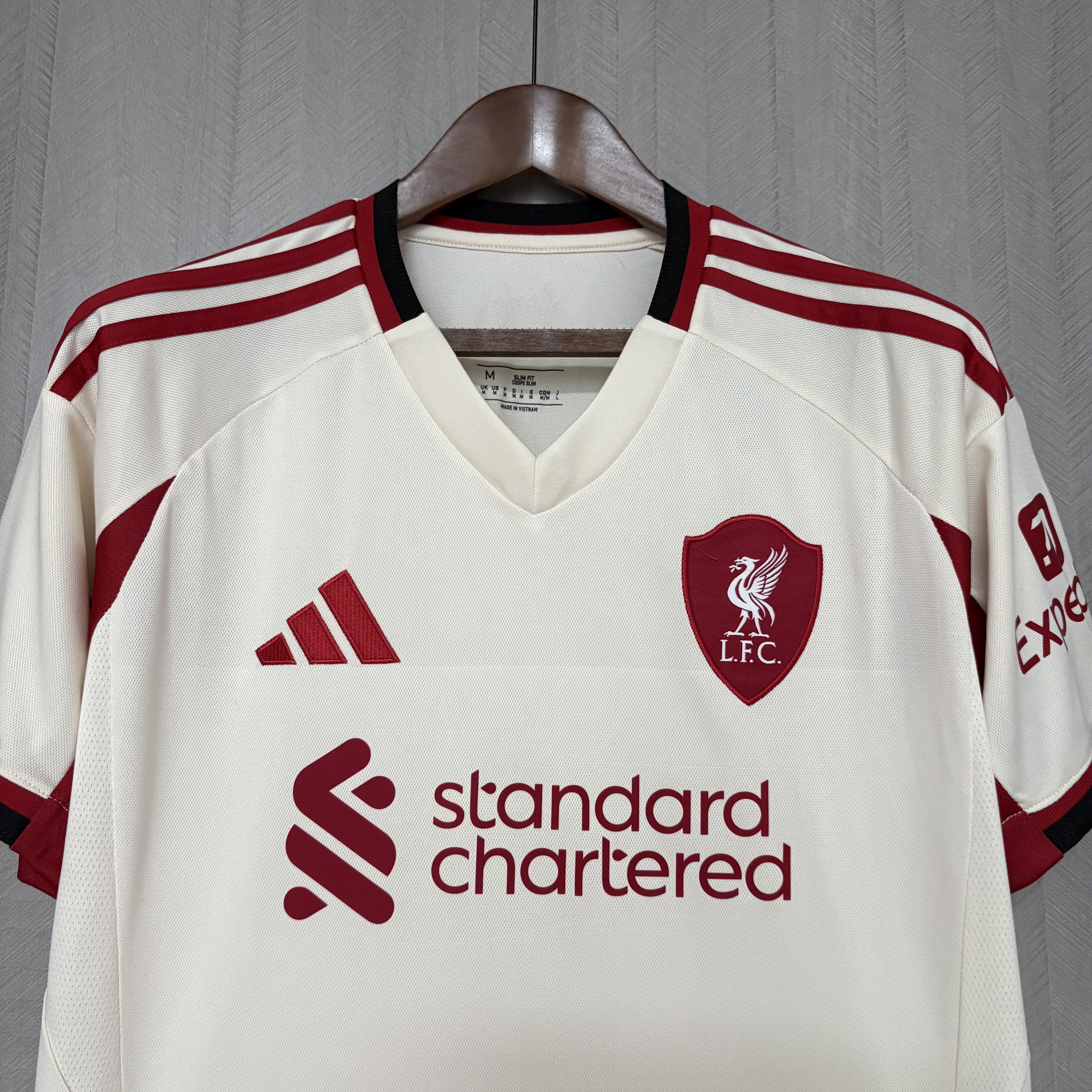 25/26 Liverpool Away Football Shirt Thai Quality