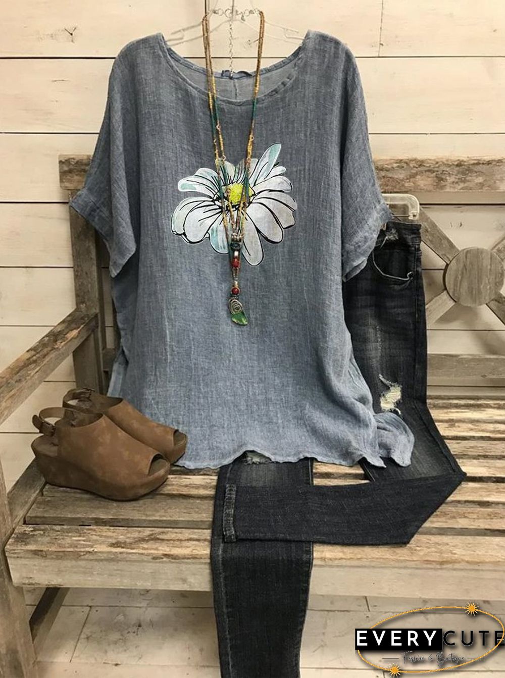 Summer casual retro small daisy printed short sleeve big round neck loose top