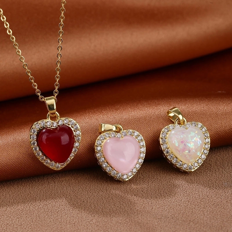 Synthetic Resin Copper 18K Gold Plated Heart Shape Pendant Necklace