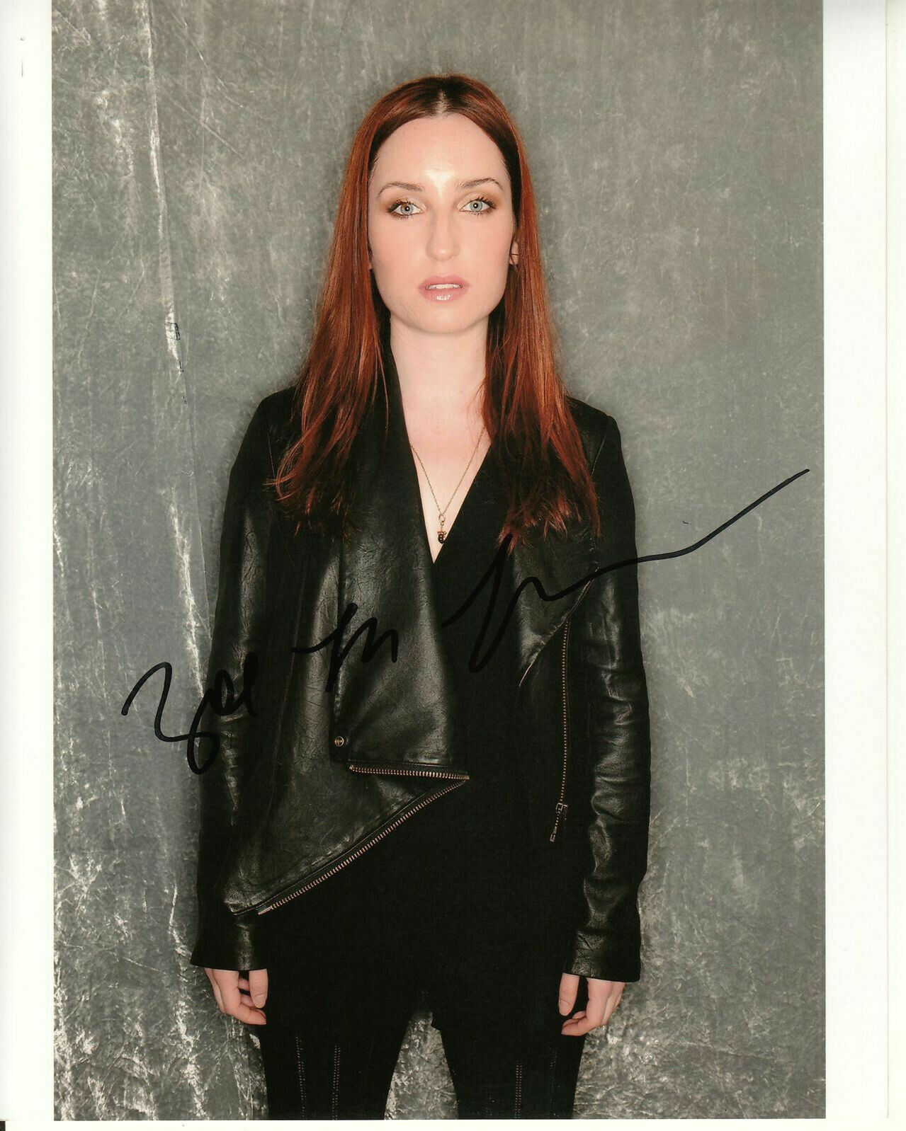 ZOE LISTER JONES hand-signed BEAUTIFUL 8x10 COLOR CLOSEUP uacc rd coa IN-PERSON