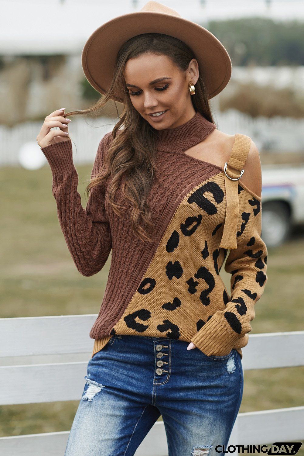 Women' s Fashion Brown Asymmetrical Buckle Sweater