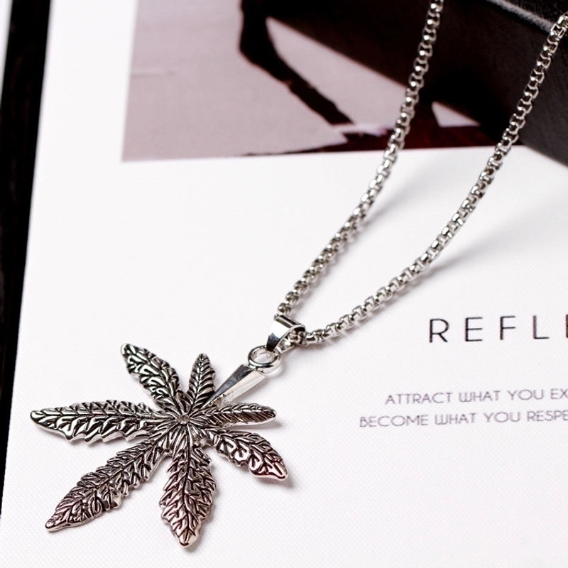 Hip-hop Geometric Alloy Stoving Varnish Men's Necklace3