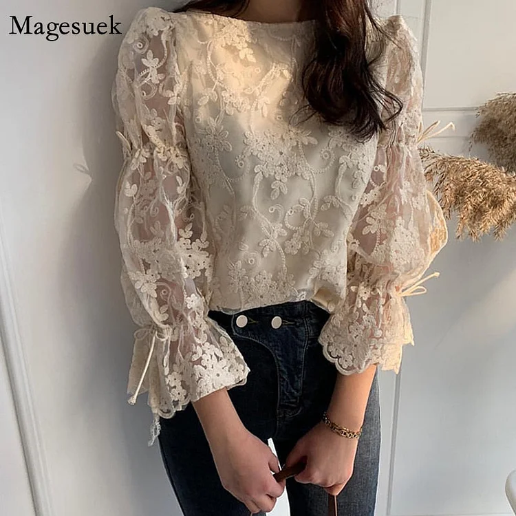 Korean Embroidered Lace Women's Shirt Flare Sleeve Crochet Floral Blouse Casual Fashion Elegant Chiffon Shirt Spring New 13499