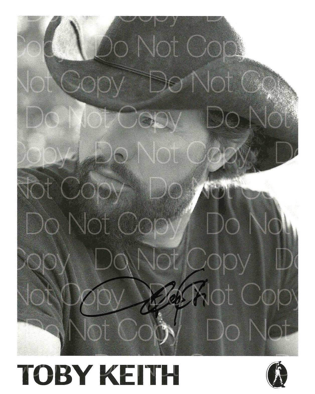 Toby Keith signed 8X10 inch Photo Poster painting print picture poster wall art autograph RP