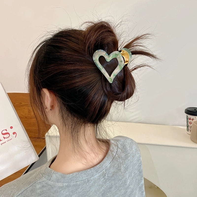 Women’s Minimalist Classic Style Heart Shape Alloy Polishing Hair Clip