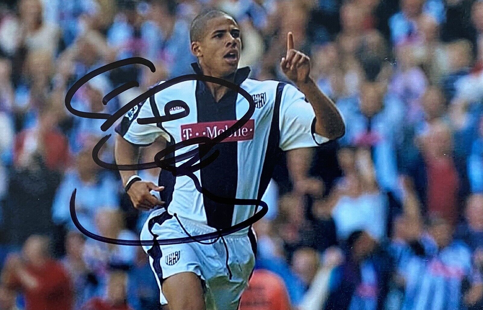 Curtis Davies Genuine Hand Signed West Brom 6X4 Photo Poster painting