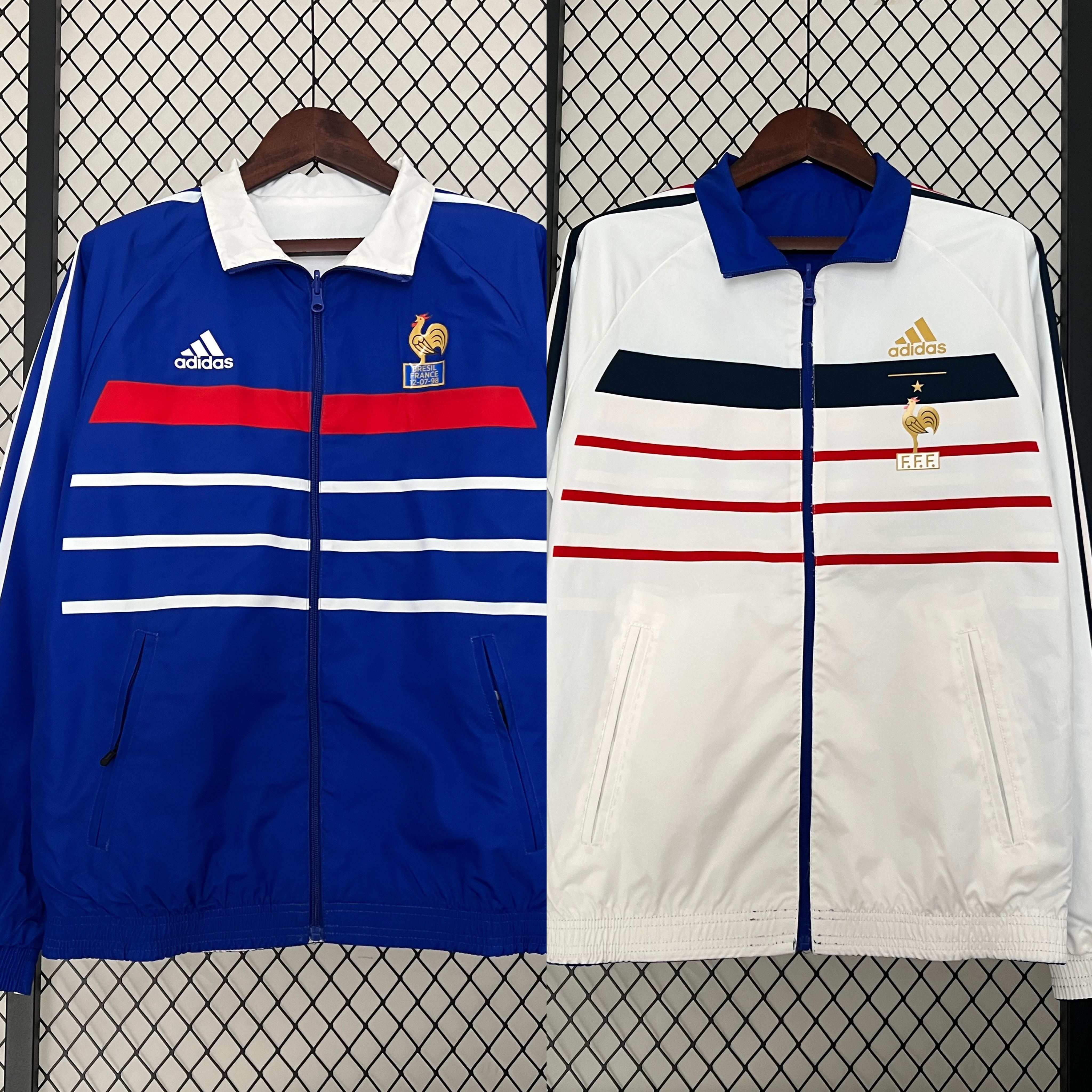 24-TC-FRA-SS-FANS-A04982