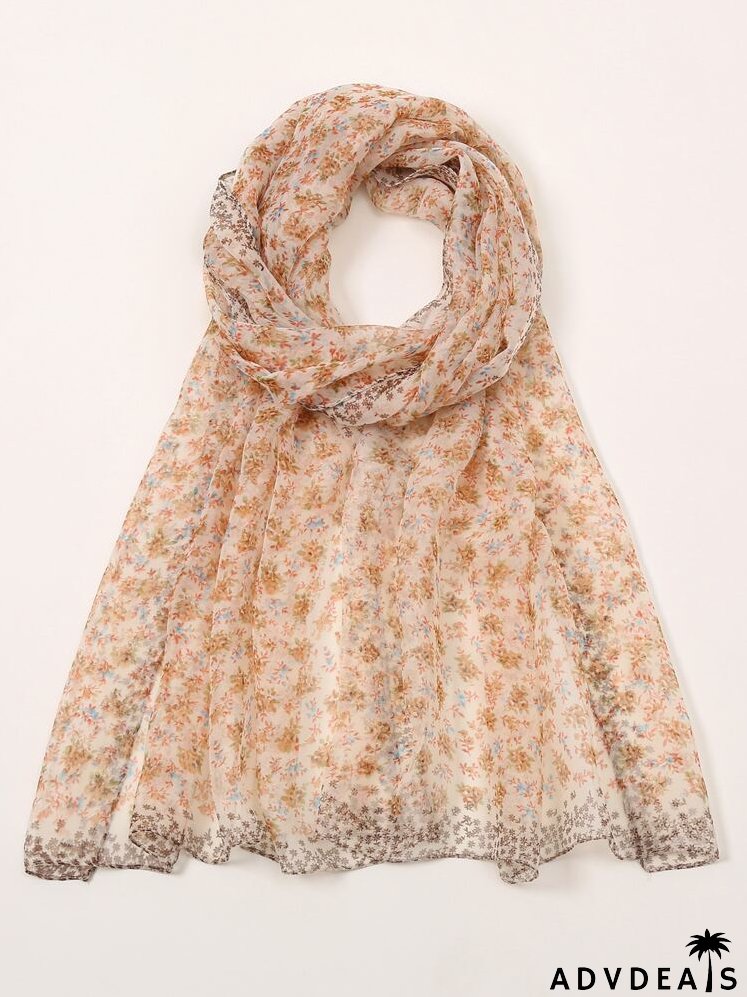 Ditsy Floral Pattern Scarf