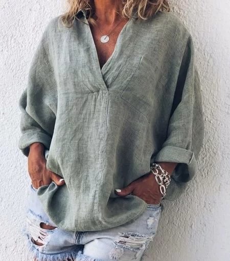 Fashion Guide for Older Ladies: How to Choose Flattering and Functional Shirts