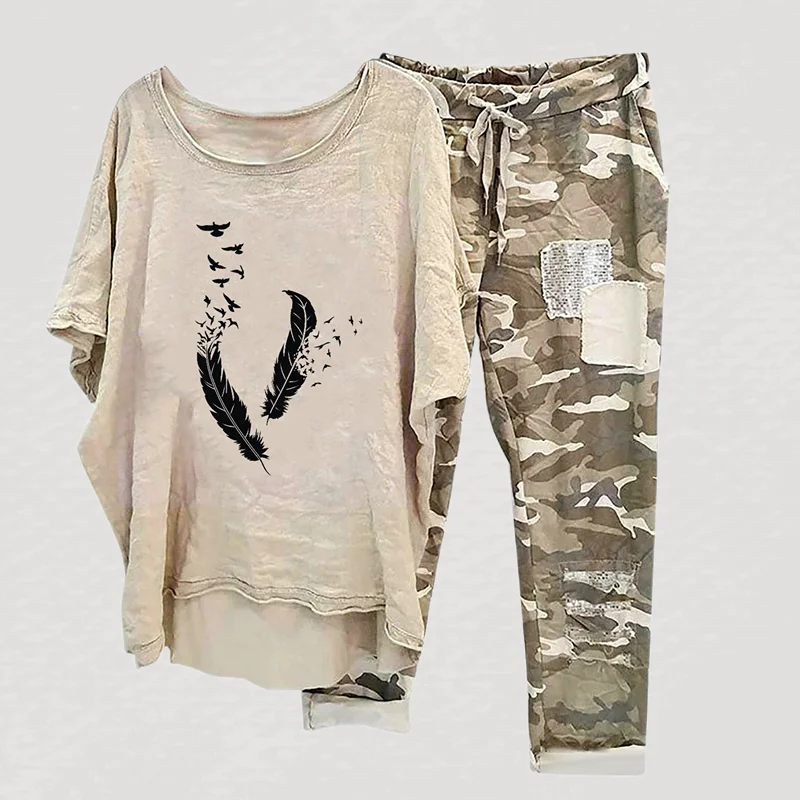 Women's Feather Printed Two Piece Casual Set