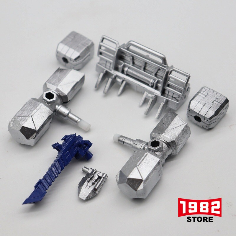 MATRIX WORKSHOP M-101 Legacy United Breakdown Upgrade Kit | Bumper Weapon Accessories for Transformers | Premium Upgrade Parts Set | Collectible for Fans