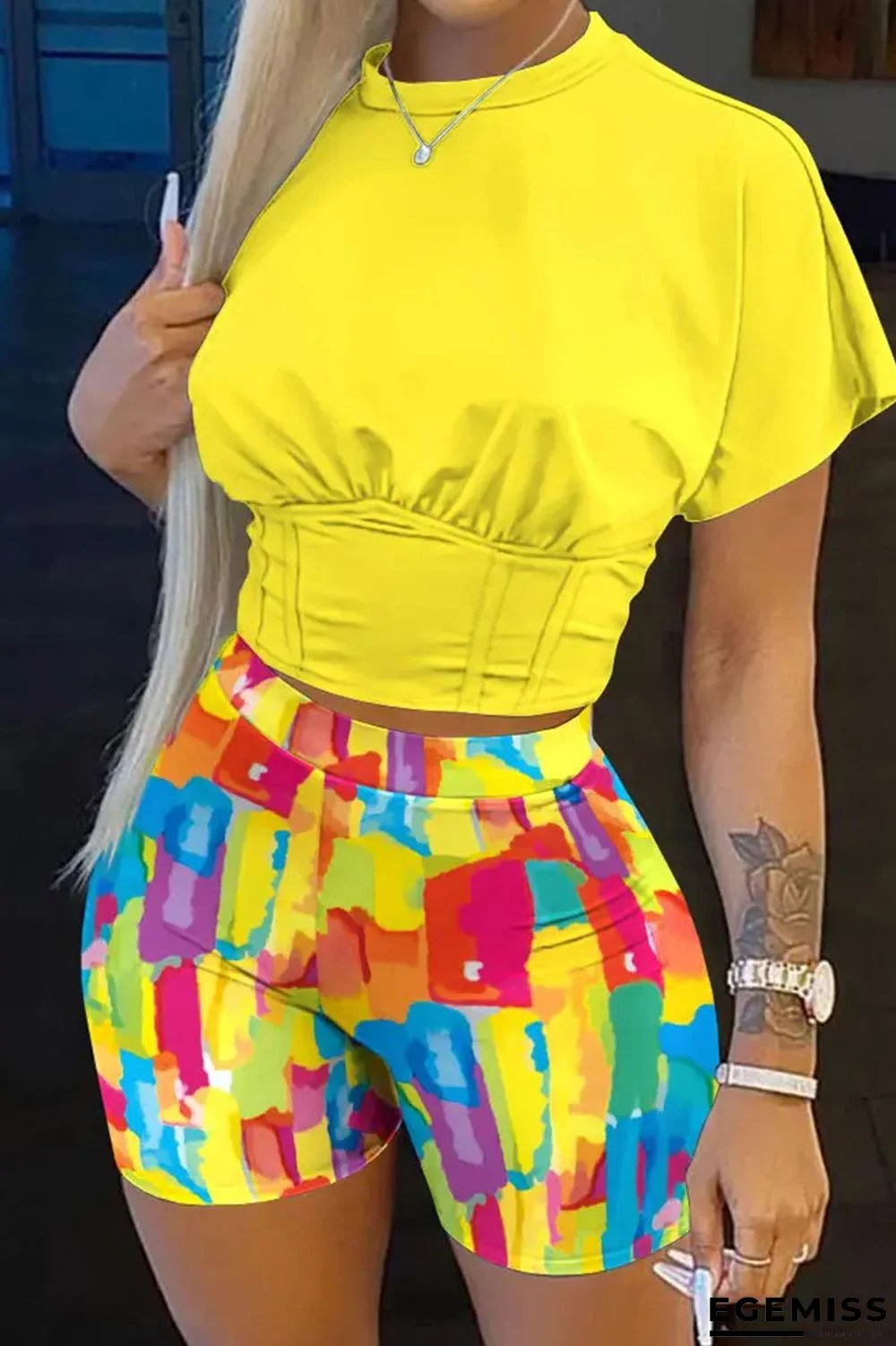 Yellow Casual Print Patchwork O Neck Short Sleeve Two Pieces | EGEMISS