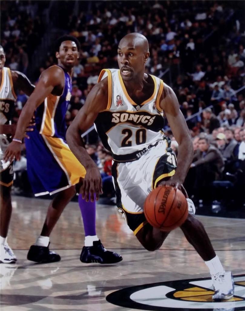 Gary Payton & Kobe Bryant Photo Poster paintinggraph 8x10 Glossy Photo Poster painting Supersonics Lakers