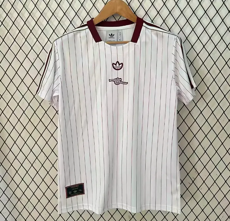 2025-26 Arsenal Retro Jersey - Fan Edition