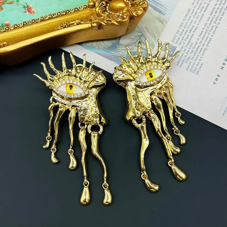 Medieval jewelry vintage tassel eyes nose glass devil's eye light luxury high-level miscellaneous chi earrings