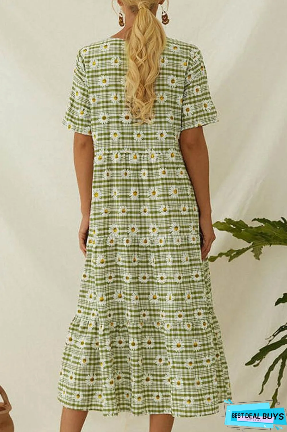 Holiday Daisy Print Paneled Buttons Down V-Neck Midi Dress