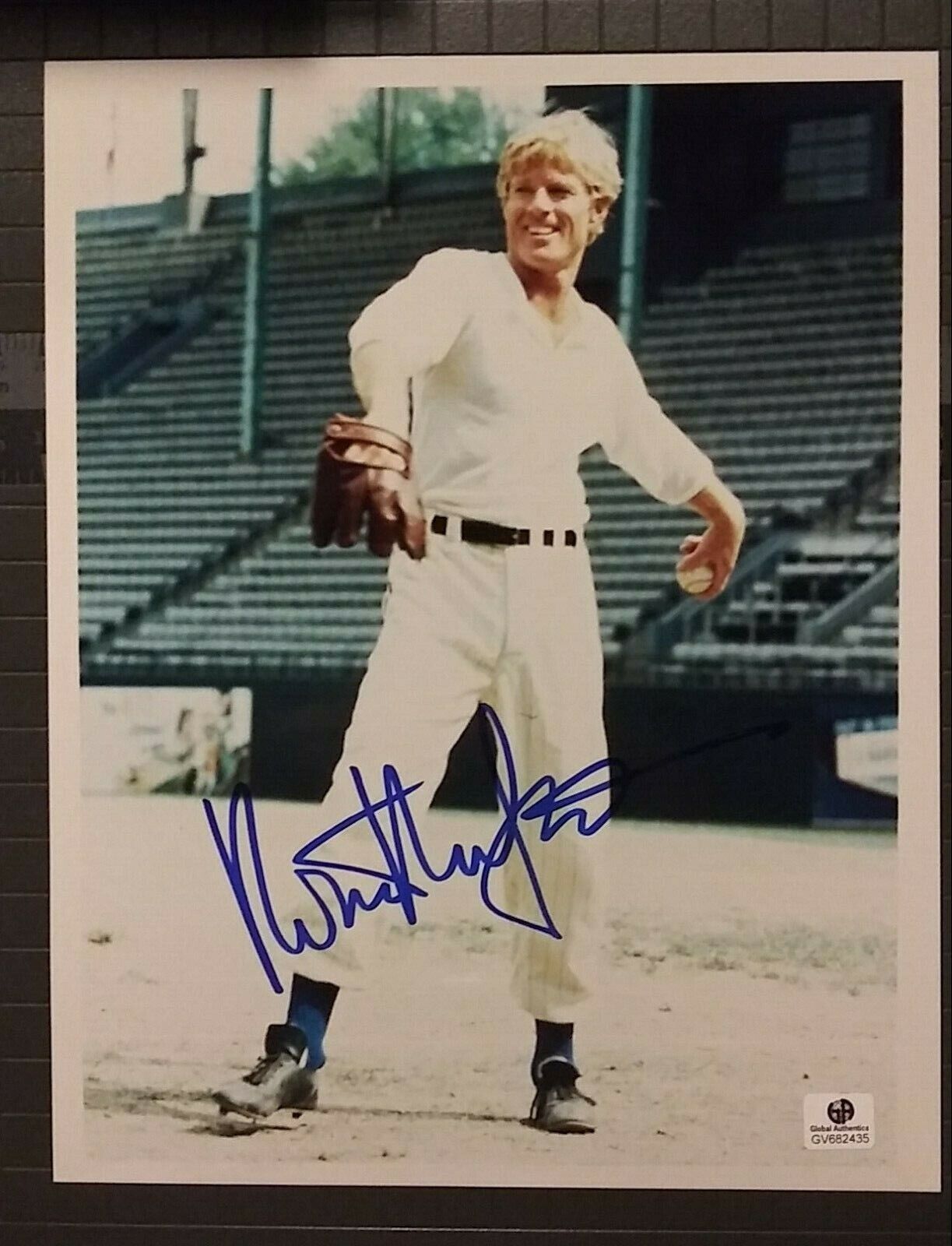 Robert Redford signed 8x10 COA GAI