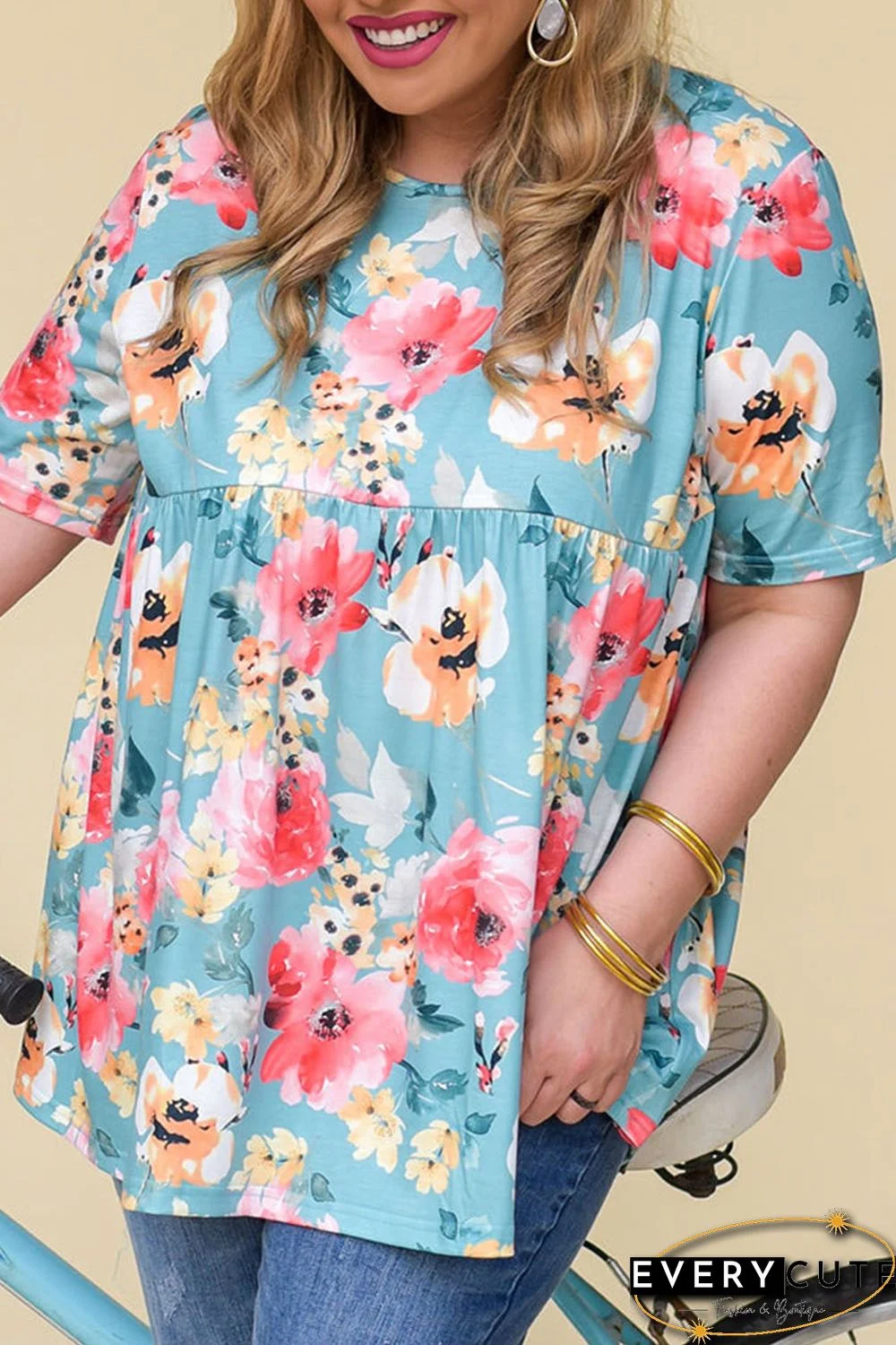 Sky Blue Plus Size Floral Print Short Sleeve Flowy Top
